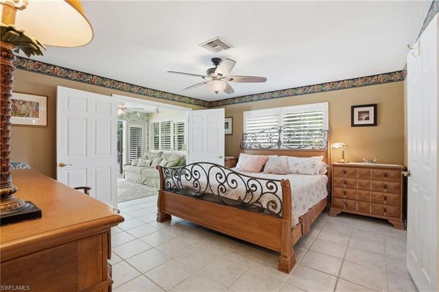 8948 Crest LN, Fort Myers, FL 33907