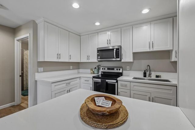 745 E Bradley Avenue, El Cajon, CA 92021