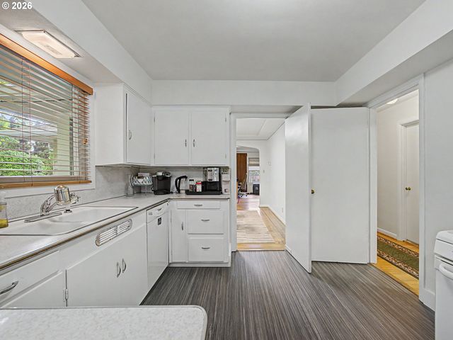 10423 Se 23RD Ave, Milwaukie, OR 97222