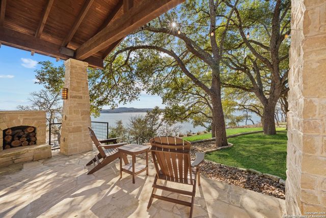 760 Lookout, Canyon Lake, TX 78133