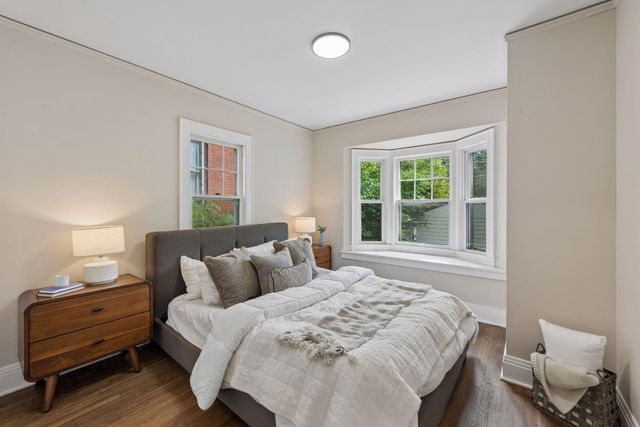 792 Charles Avenue, Saint Paul, MN 55104