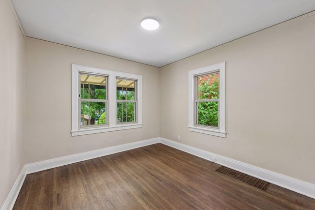 792 Charles Avenue, Saint Paul, MN 55104