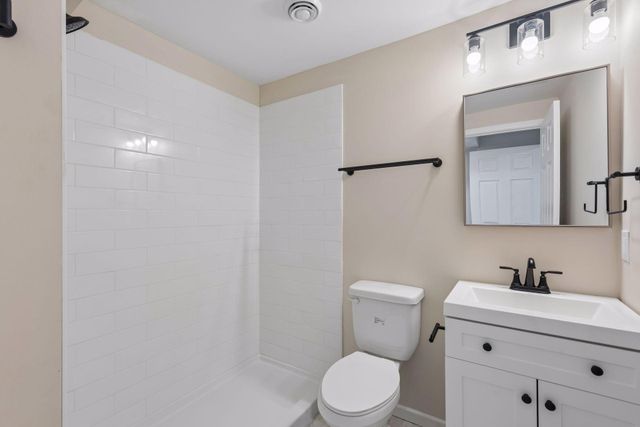 792 Charles Avenue, Saint Paul, MN 55104