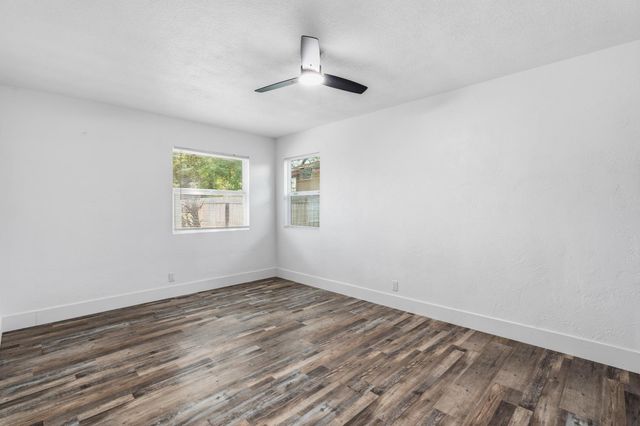 3413 N Millbrook Avenue, Fresno, CA 93726