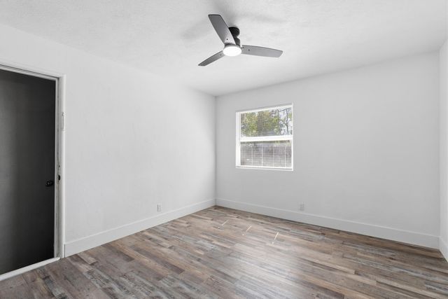 3413 N Millbrook Avenue, Fresno, CA 93726