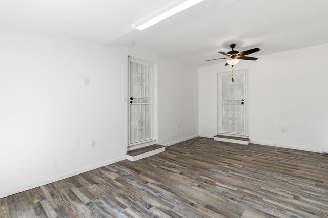 3413 N Millbrook Avenue, Fresno, CA 93726