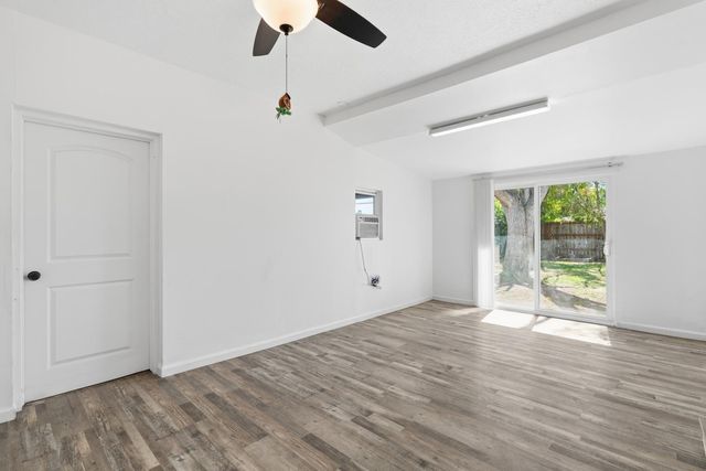 3413 N Millbrook Avenue, Fresno, CA 93726