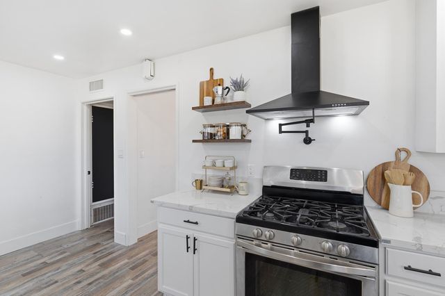 3413 N Millbrook Avenue, Fresno, CA 93726