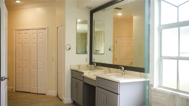 3851 HUNTERS ISLE DRIVE, Orlando, FL 32837