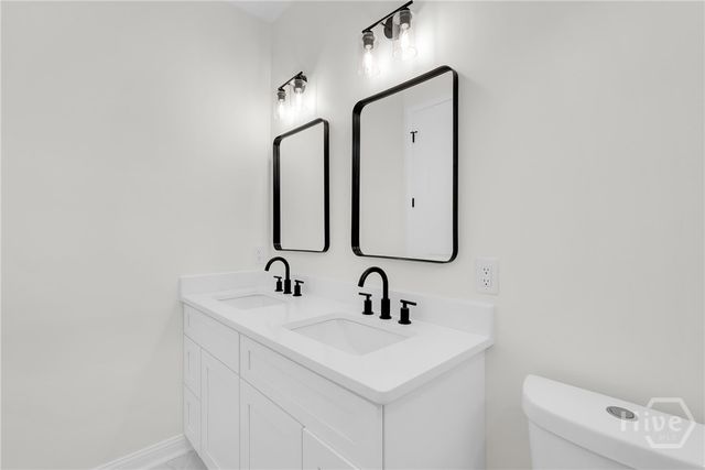 904 E 33rd Street, Savannah, GA 31401