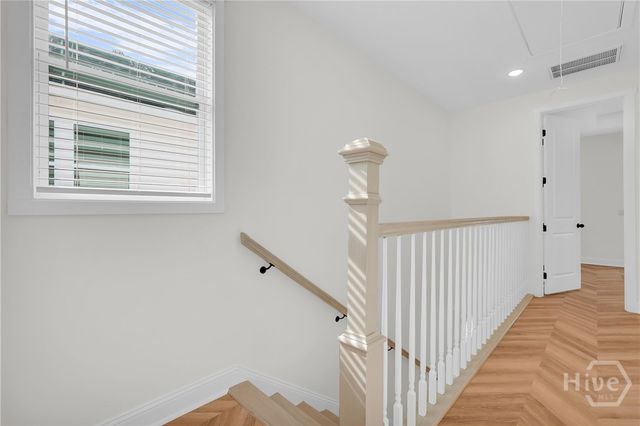 904 E 33rd Street, Savannah, GA 31401