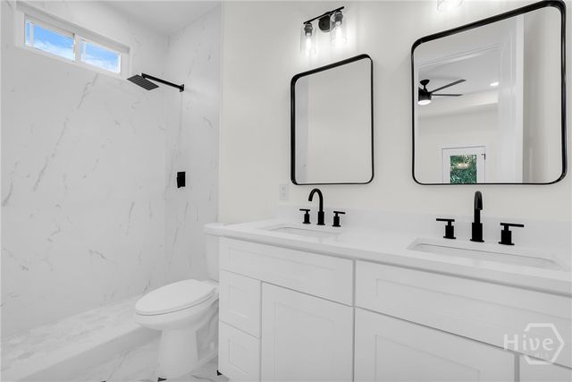 904 E 33rd Street, Savannah, GA 31401