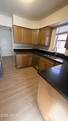 231 N ROBSON -- 2, Mesa, AZ 85201