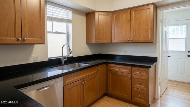 231 N ROBSON -- 2, Mesa, AZ 85201