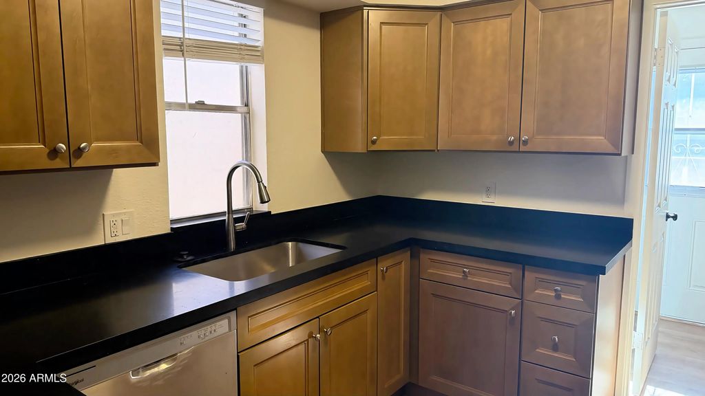 231 N ROBSON -- 2, Mesa, AZ 85201