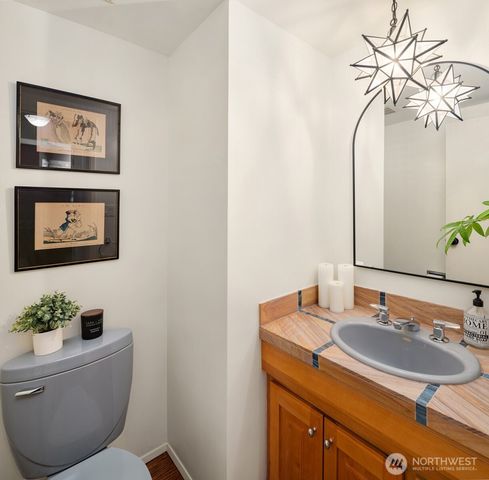 11321 83rd Place NE, Kirkland, WA 98034