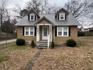 118 N Ingram St, Pulaski, TN 38478