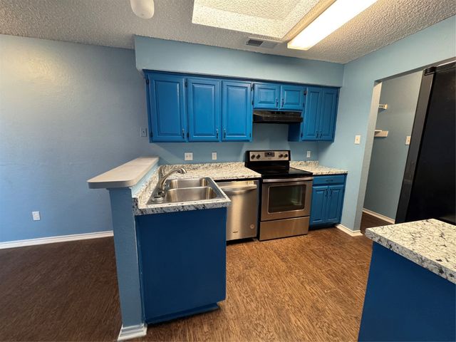 6259 Canyon Circle, Fort Worth, TX 76133