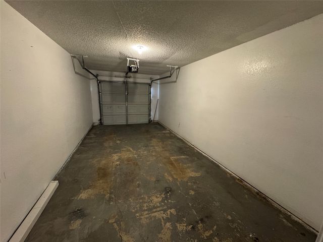 6259 Canyon Circle, Fort Worth, TX 76133