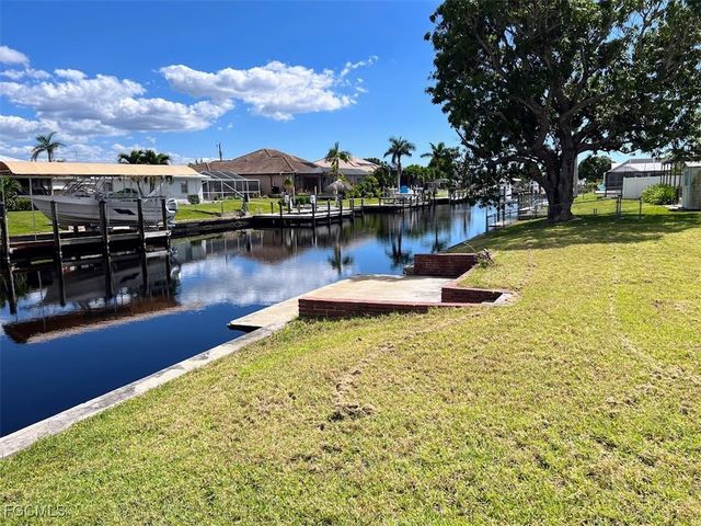 5235 SW 3rd AVE, Cape Coral, FL 33914