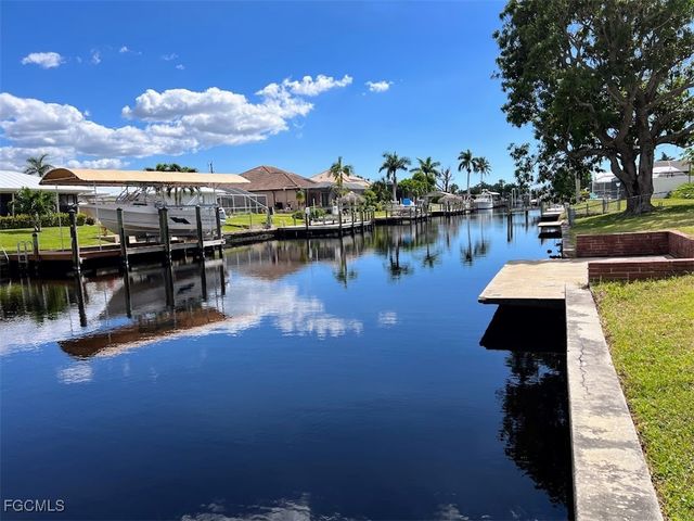 5235 SW 3rd AVE, Cape Coral, FL 33914