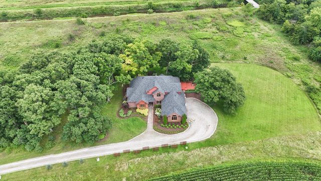 575 B County Road 2550 N, Mahomet, IL 61853