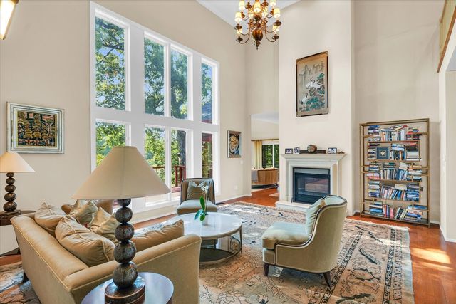 575 B County Road 2550 N, Mahomet, IL 61853