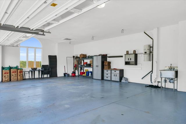 575 B County Road 2550 N, Mahomet, IL 61853