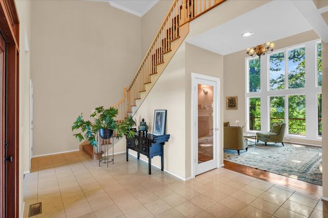 575 B County Road 2550 N, Mahomet, IL 61853