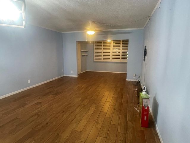 752 Lori Drive 223, Palm Springs, FL 33461