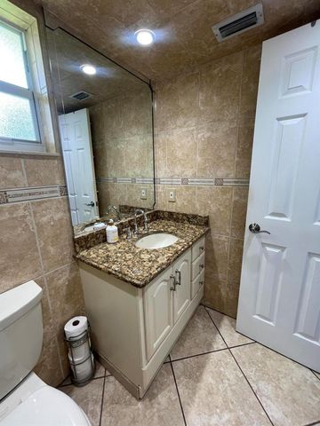 752 Lori Drive 223, Palm Springs, FL 33461