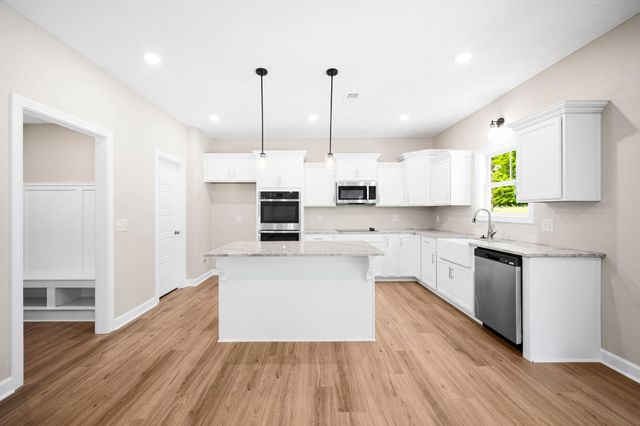 439 Blue Ridge Ct, Clarksville, TN 37043