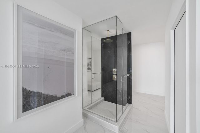 700 NE 24th St PH-5903, Miami, FL 33137