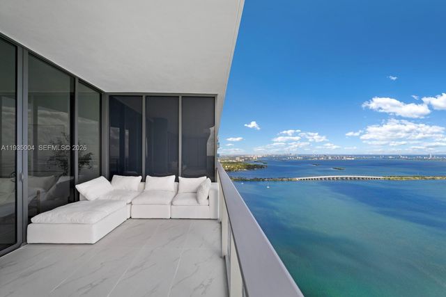 700 NE 24th St PH-5903, Miami, FL 33137