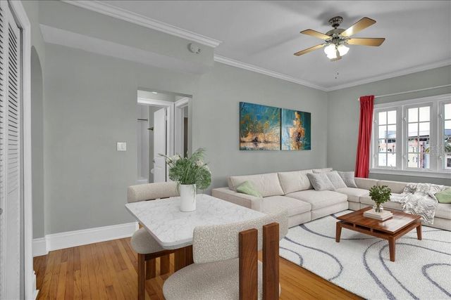 2117 W DEKLE AVENUE F3, Tampa, FL 33606