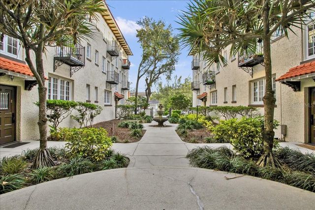 2117 W DEKLE AVENUE F3, Tampa, FL 33606