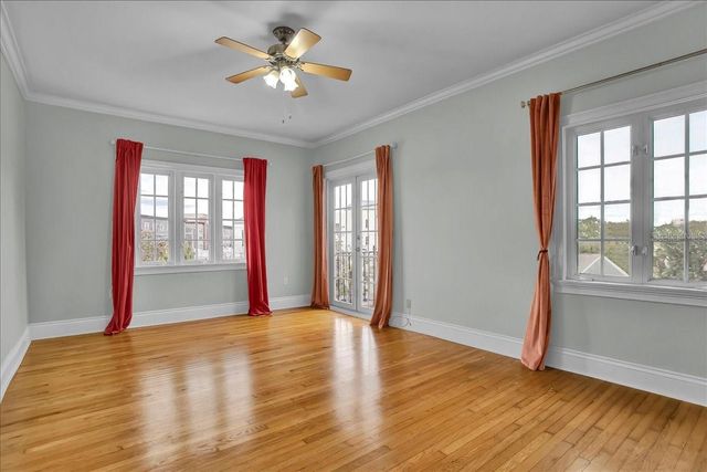 2117 W DEKLE AVENUE F3, Tampa, FL 33606