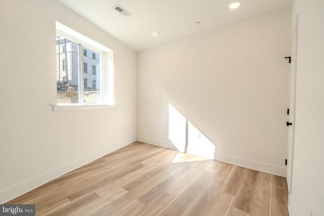1255 N 23RD ST, Philadelphia, PA 19121