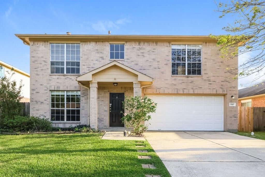 13607 Country Pine Court, Tomball, TX 77375