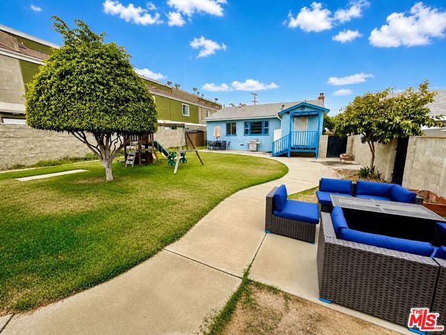 328 E Plymouth Street, Inglewood, CA 90302