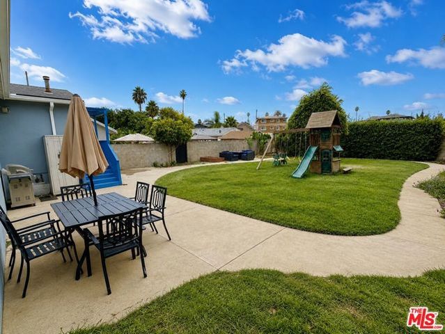 328 E Plymouth Street, Inglewood, CA 90302