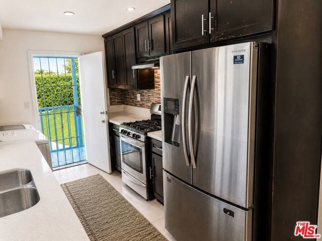 328 E Plymouth Street, Inglewood, CA 90302