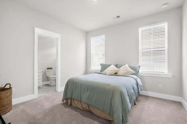 109 Marions Oak Drive, Summerville, SC 29486