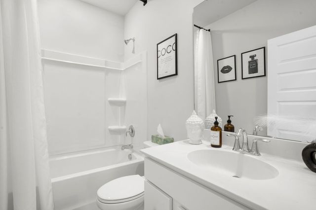 109 Marions Oak Drive, Summerville, SC 29486