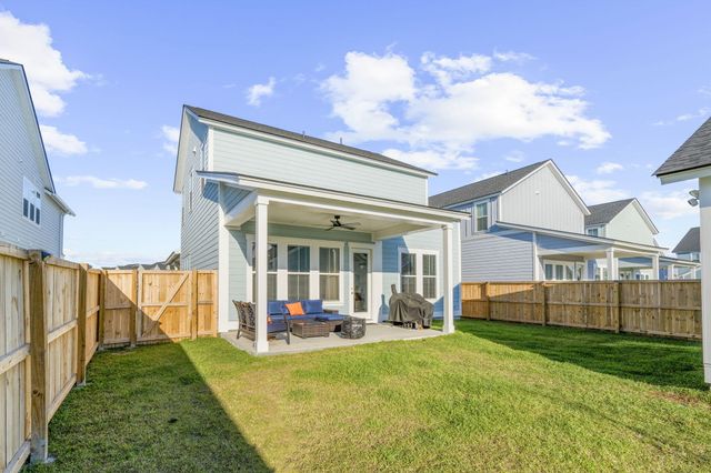 109 Marions Oak Drive, Summerville, SC 29486