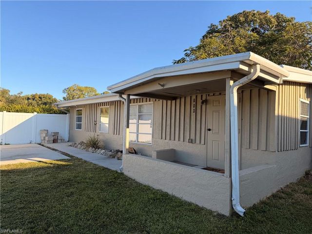 156 4th ST, Naples, FL 34113