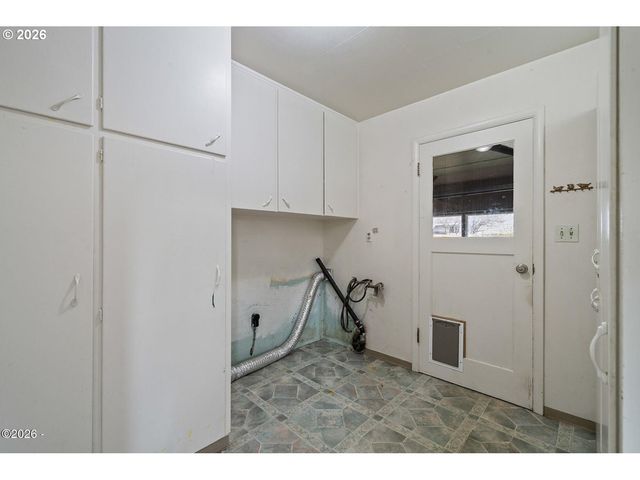 7460 KILCHIS RIVER Rd, Tillamook, OR 97141