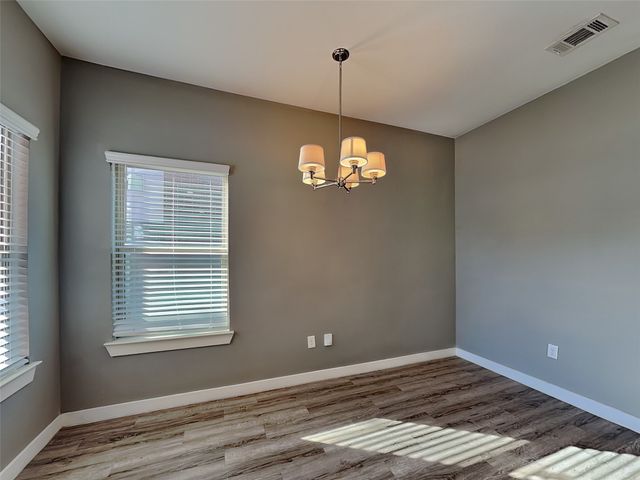 1553 Fiji Street, Dallas, TX 75203