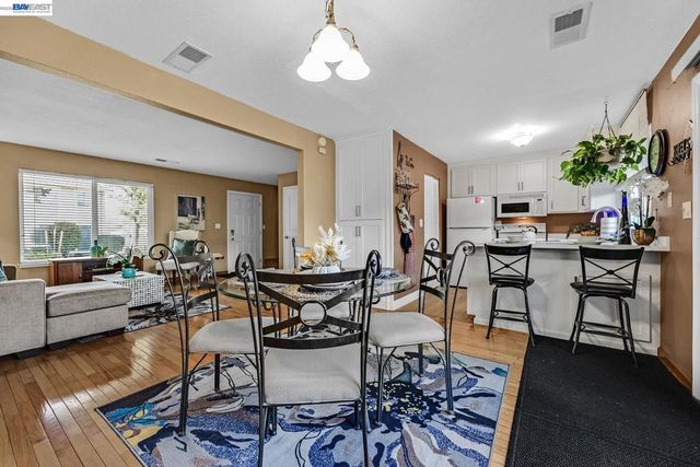 3734 Carrigan Cmn, Livermore, CA 94550