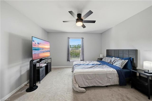 1923 Kester AVE, Lehigh Acres, FL 33972